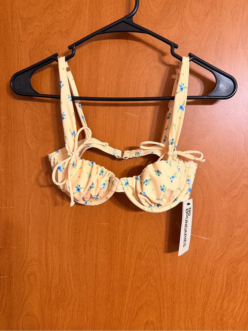 No Boundaries Yellow Floral Underwire Bikini Top with Blue Accents